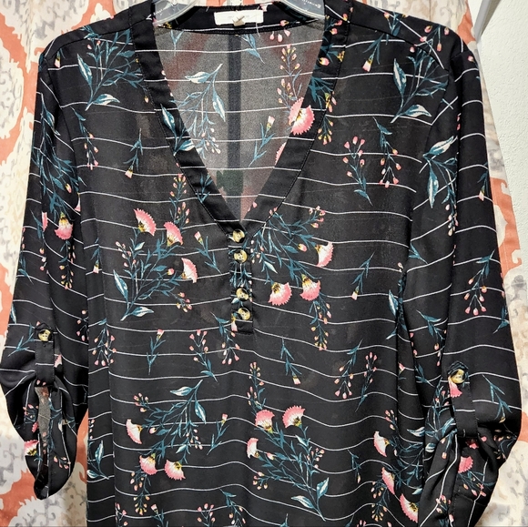 Maurices Tops - !!CLOSET CLEAR OUT - LAST CHANCE!!Maurcies top/blouse L